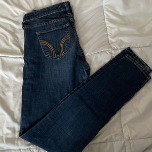 Blue jeans from Hollister in size 5R